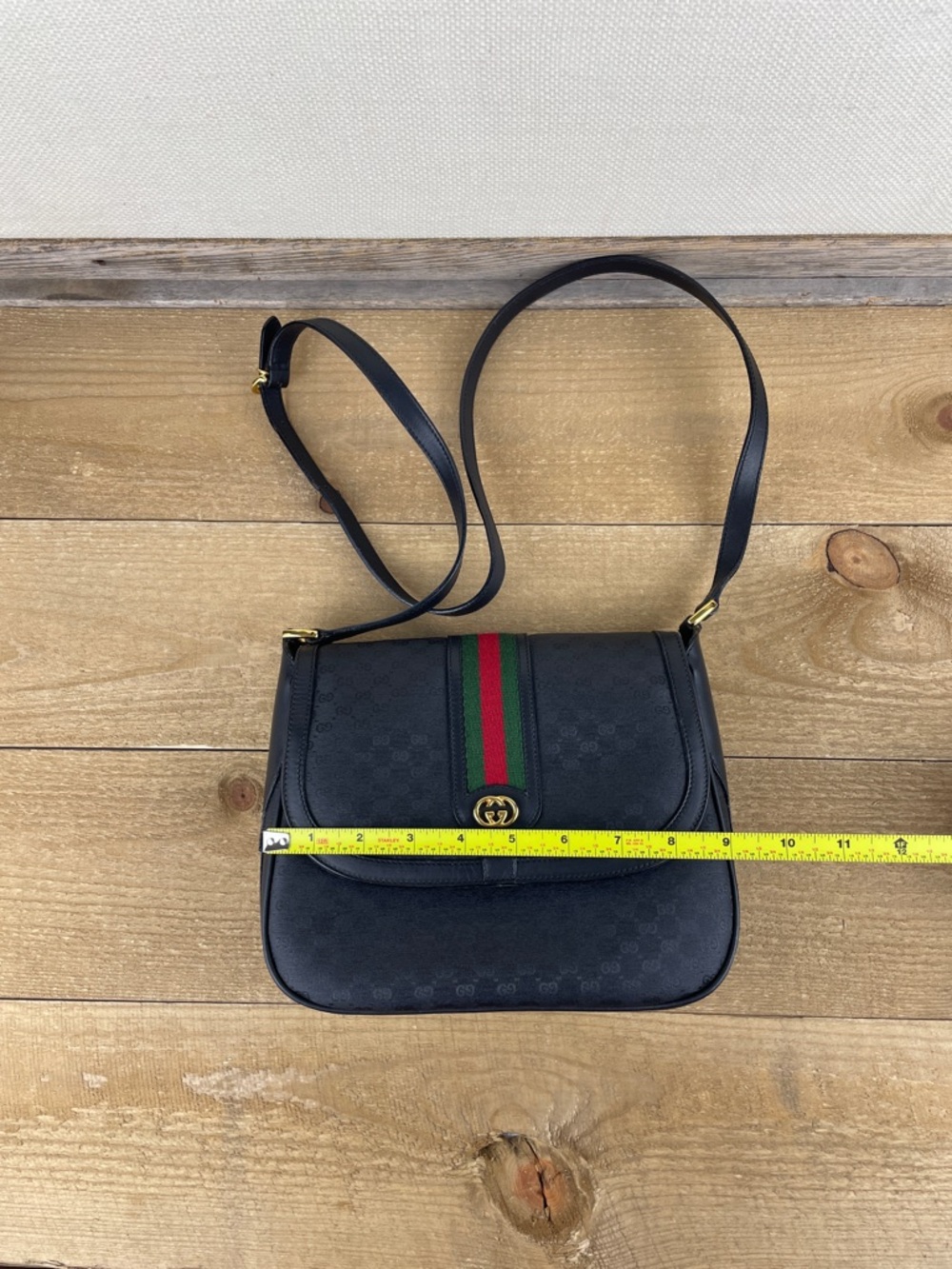 Vintage Gucci Micro GG Supreme Web Sherry Line CrossbodyBag - Picture 11 of 15